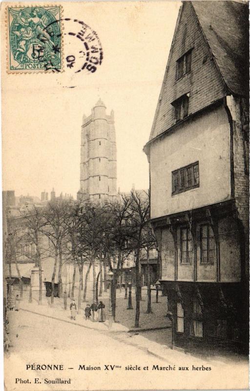 Carte postale ancienne Peronne Marche aux herbes