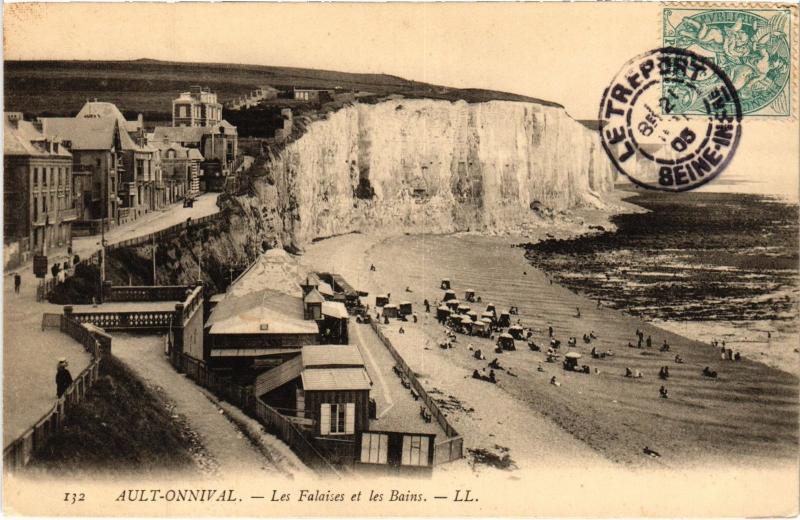 Carte postale ancienne Ault les Falaises et les Bains