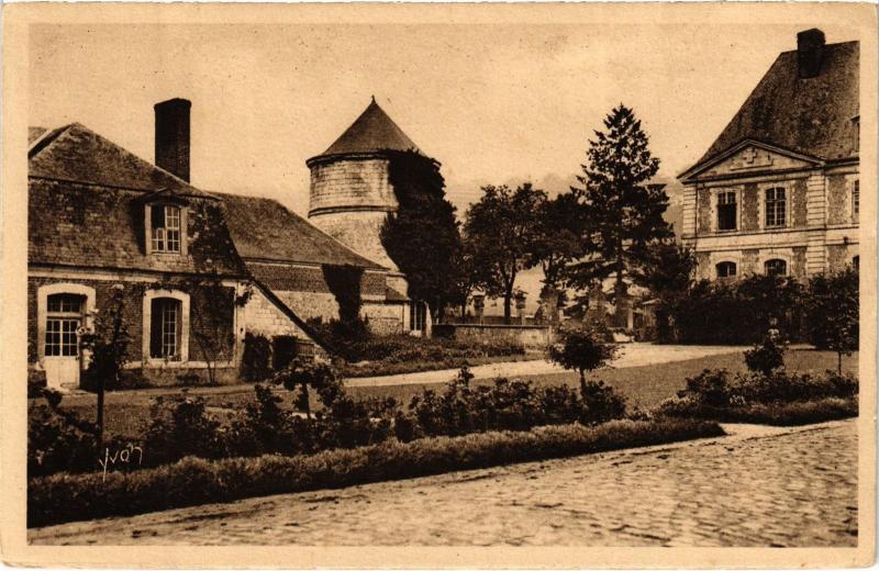 Carte postale ancienne Valloires Preventorium Cour d'Honneur et Communs