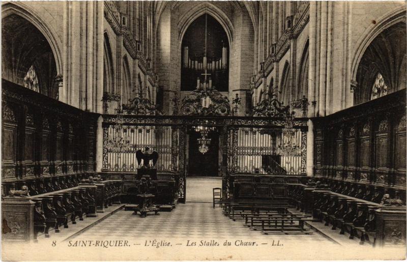 Carte postale ancienne St Riquier eglise Les Stalles