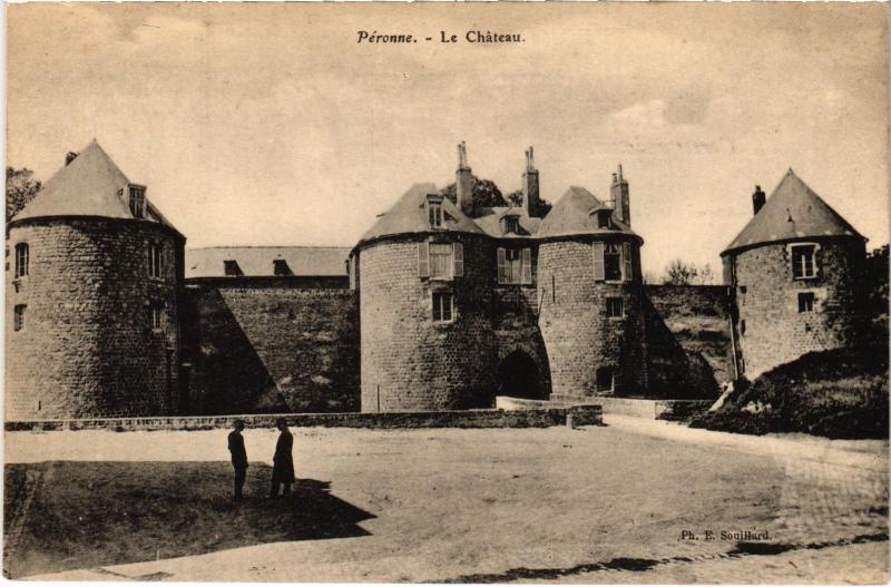 Carte postale ancienne Peronne le chateau
