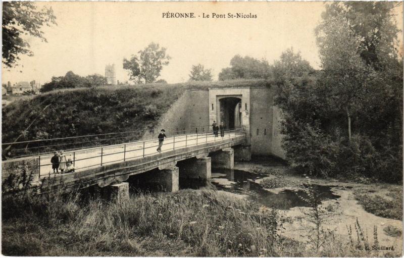 Carte postale ancienne Peronne Pont Saint-Nicolas