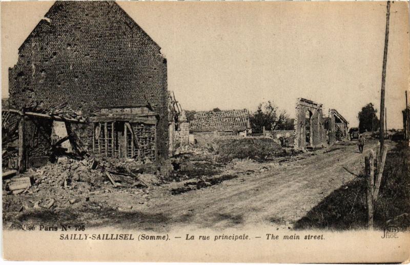 Carte postale ancienne Sailly Saillisel Rue Principale à Sailly-Saillisel