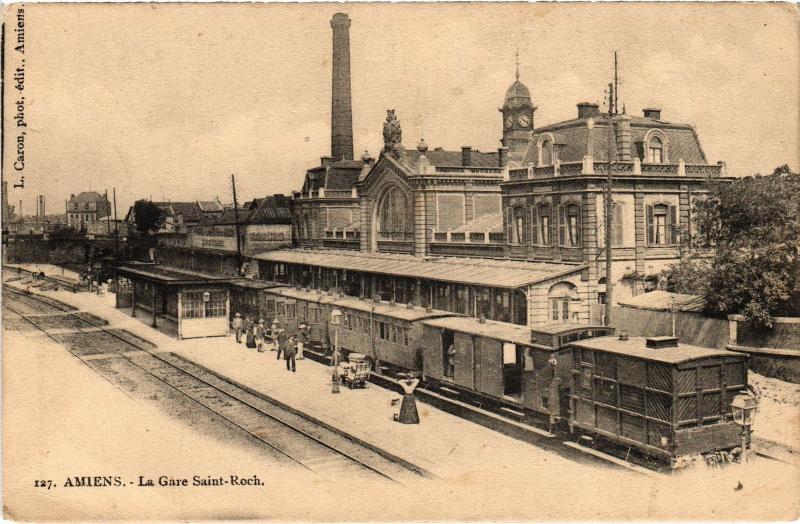 Carte postale ancienne Amiens la gare Saint-Roch à Amiens