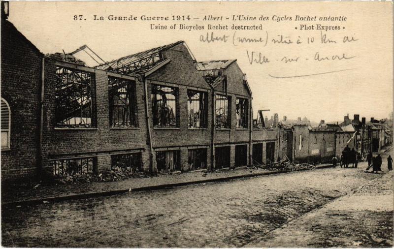 Carte postale ancienne Albert Usine des Cycles Rochet à Albert