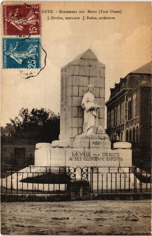 Carte postale ancienne Roye Monument aux Morts