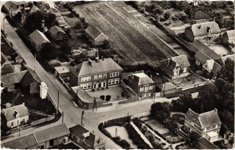 Carte postale ancienne Hattencourt la poste ecole, la mairie à Hattencourt