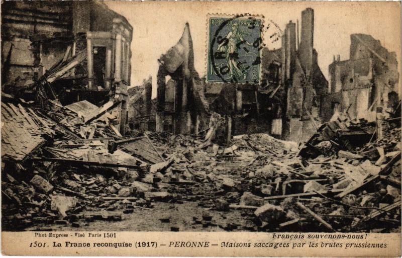 Carte postale ancienne Peronne Maisons saccagees