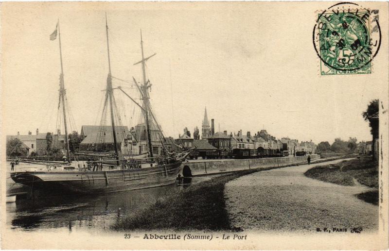 Carte postale ancienne Abbeville le port à Abbeville