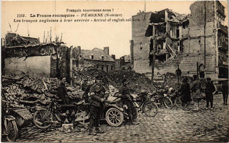 Carte postale ancienne Peronne les troupes anglaises