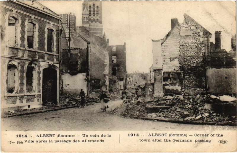 Carte postale ancienne Albert un coin de la ville à Albert