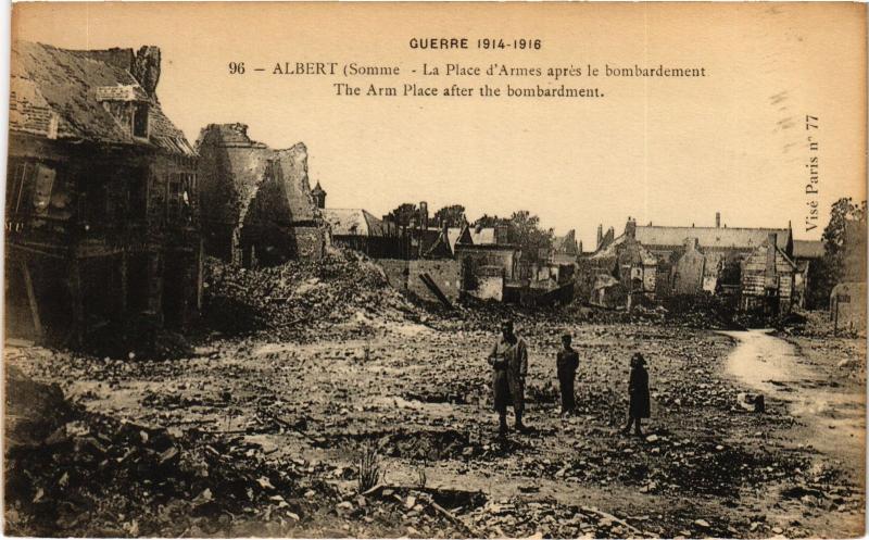 Carte postale ancienne Albert Place d'Armes à Albert