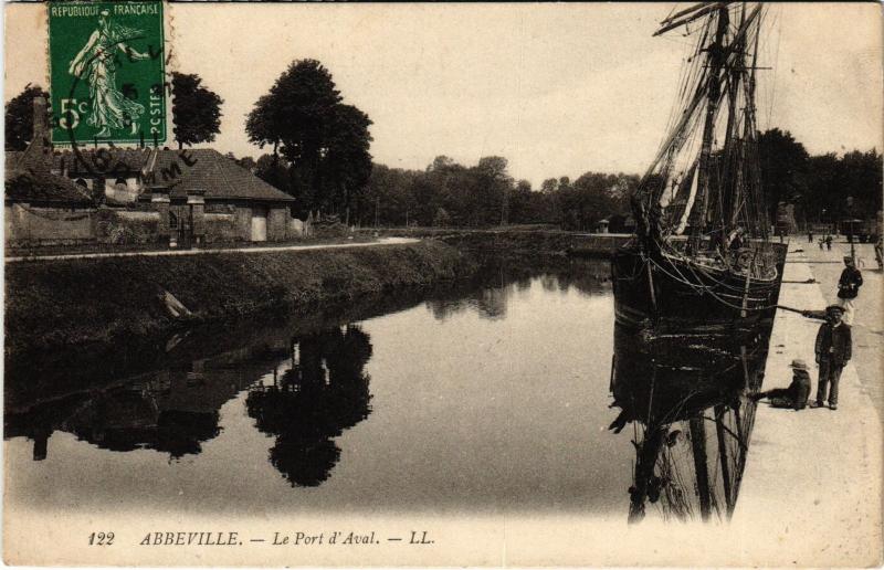 Carte postale ancienne Abbeville Port d'Aval à Abbeville
