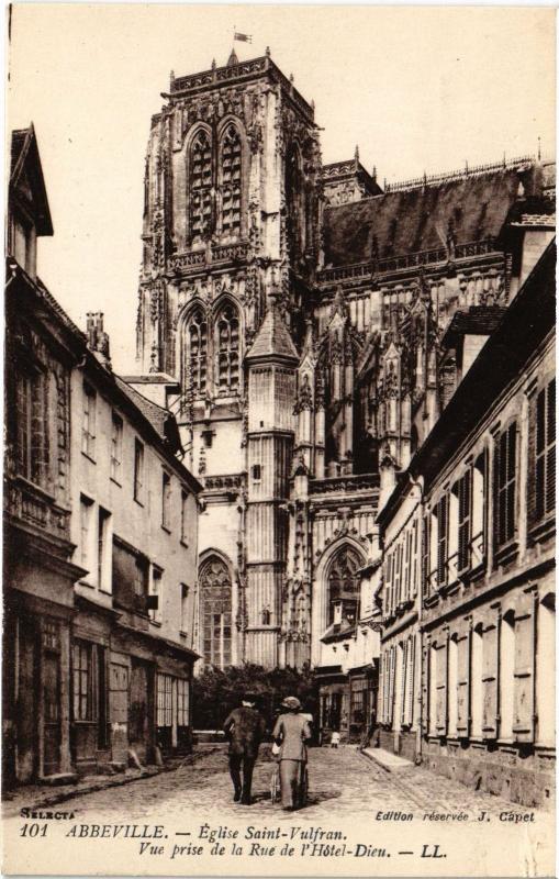 Carte postale ancienne Abbeville Eglise Saint-Vulfran à Abbeville