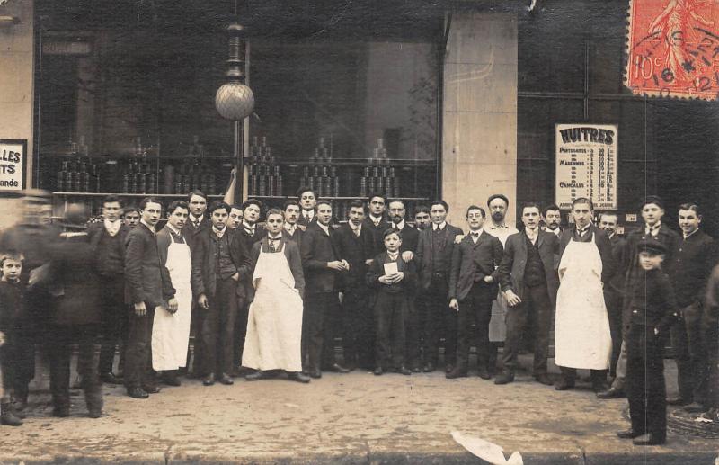 Carte postale ancienne Paris - Carte Photo - Restaurant Huitres à Paris