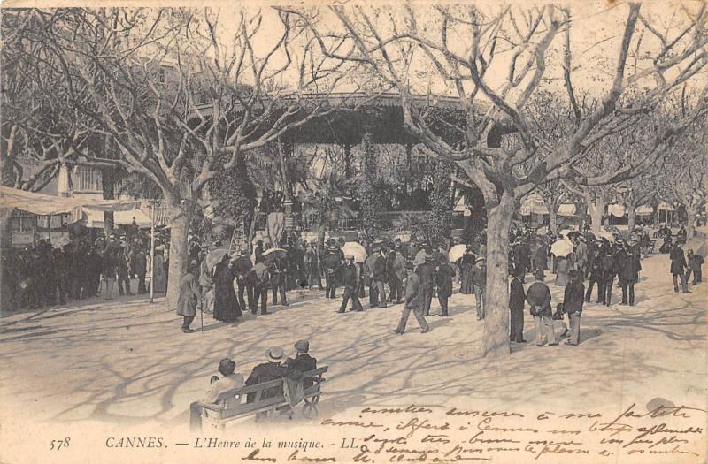 Carte postale ancienne Cannes - L'Heure De La Musique à Cannes