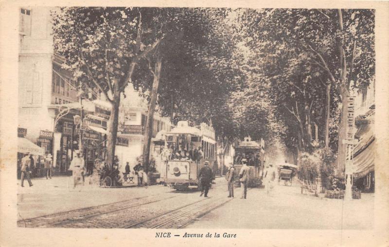 Carte postale ancienne Nice - Avenue De La Gare à Nice