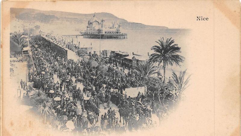 Carte postale ancienne Nice - Bataille De Fleurs à Nice