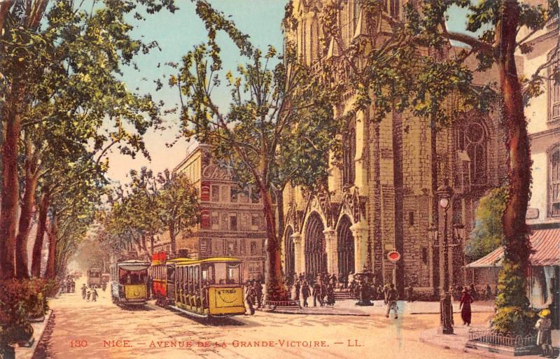Carte postale ancienne Nice - Avenue De La Grande Victoire à Nice