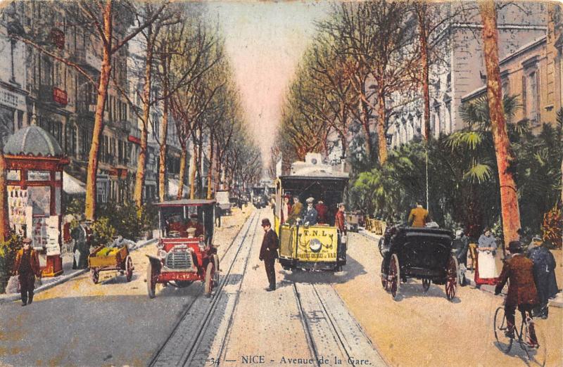 Carte postale ancienne Nice - Avenue De La Gare à Nice