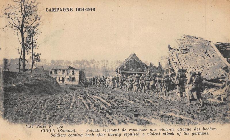 Carte postale ancienne Curlu - Soldats Revenant De Pousser Une Violente Attaque à Curlu