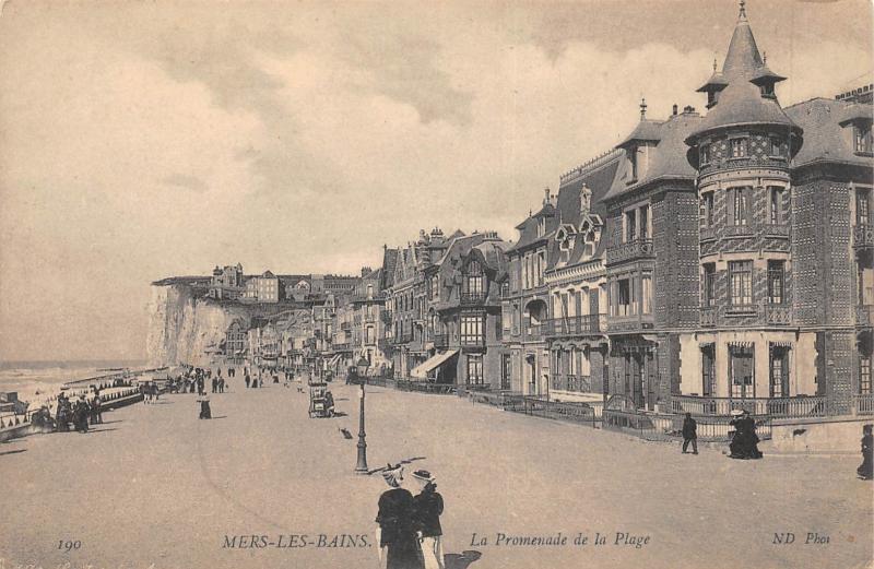 Carte postale ancienne Mers Les Bains - La Promenade De La Plage à Mers-les-Bains