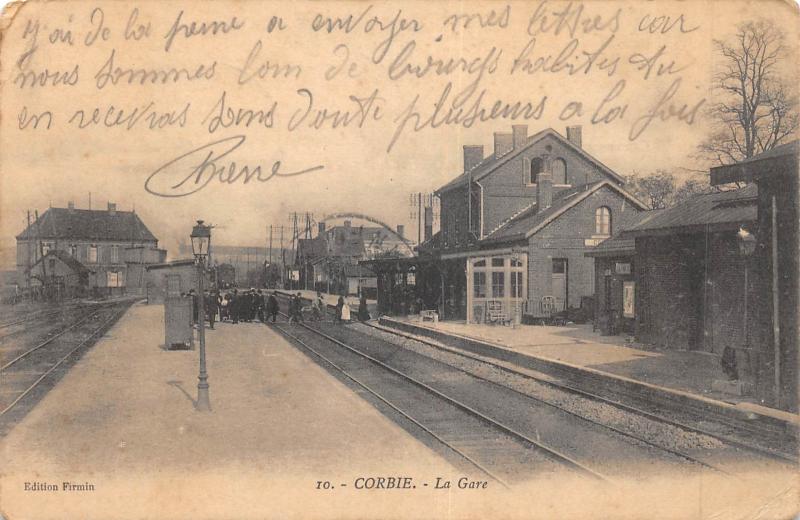 Carte postale ancienne Corbie - La Gare à Corbie