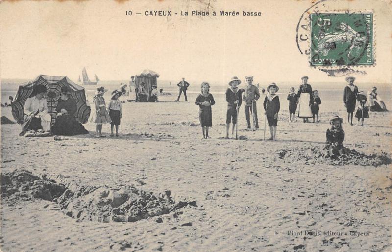 Carte postale ancienne Cayeux - La Plage A Maree Basse