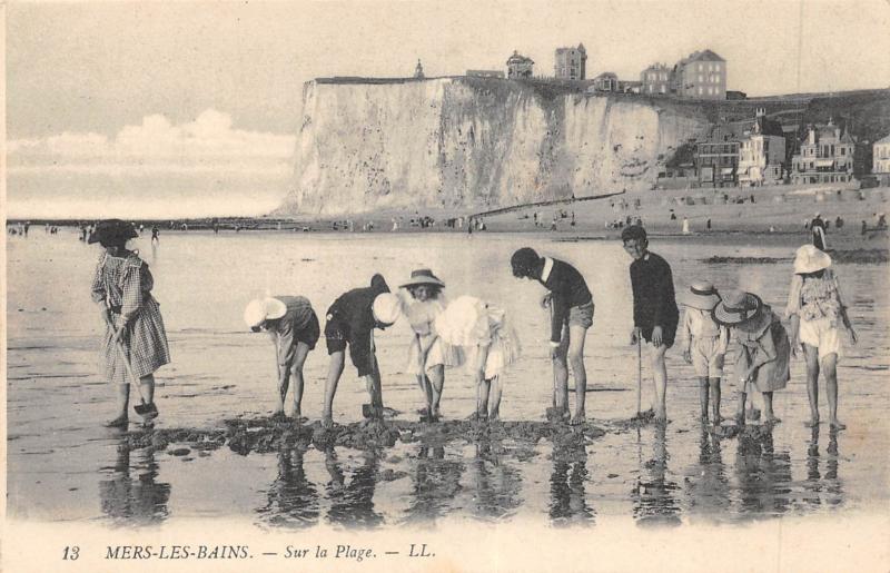 Carte postale ancienne Mers Les Bains - Sur La Plage à Mers-les-Bains