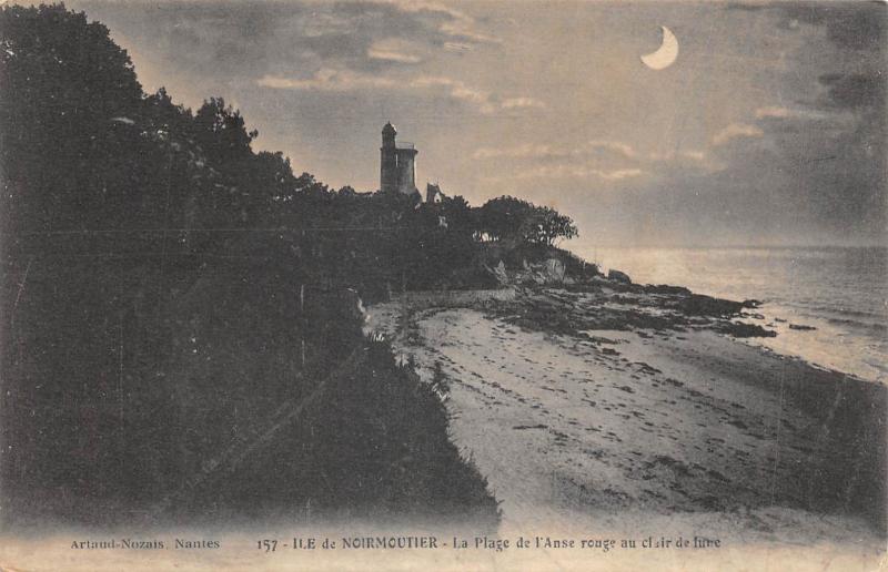 Carte postale ancienne Ile De Noirmoutier - La Plage De L'Anse Rouge Au Clair De Lune