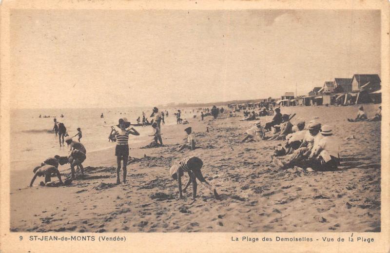 Carte postale ancienne Saint Jean De Monts - La Plage Des Demoiselles - Vue De La Plage - Enfant à Saint-Jean-de-Monts