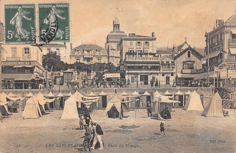 Carte postale ancienne Les Sables D'Olonne - Place Du Minage aux Sables-d'Olonne
