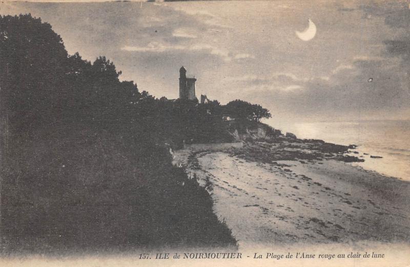 Carte postale ancienne Ile De Noirmoutier - La Plage De L'Anse Rouge Au Clair De Lune