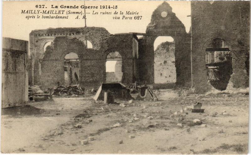 Carte postale ancienne Mailly Maillet les ruines de la Mairie à Mailly-Maillet