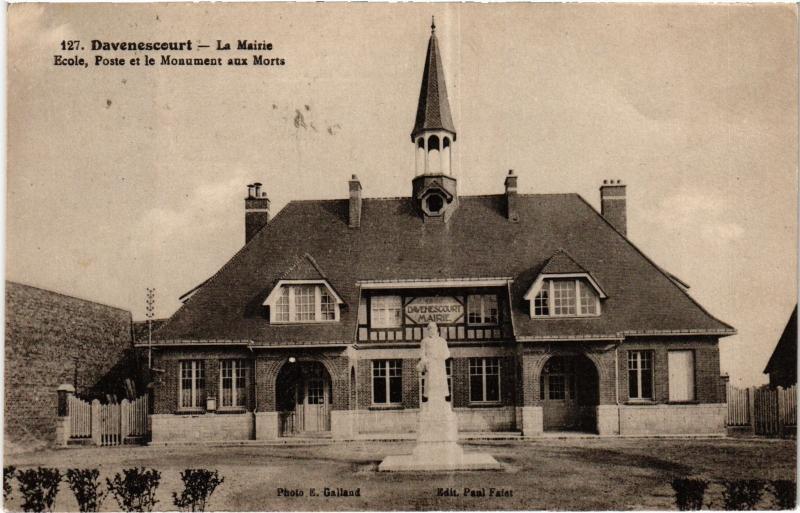 Carte postale ancienne Davenescourt la Mairie à Davenescourt