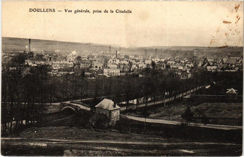 Carte postale ancienne Doullens vue generale à Doullens