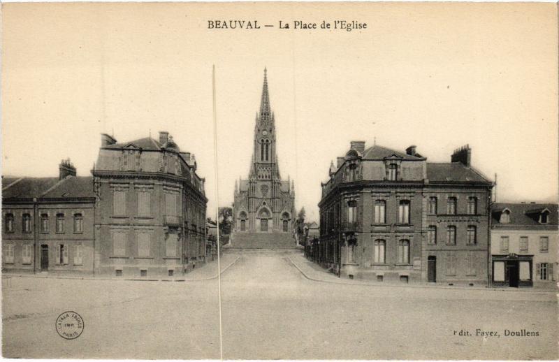 Carte postale ancienne Beauval Place de l'Eglise à Beauval