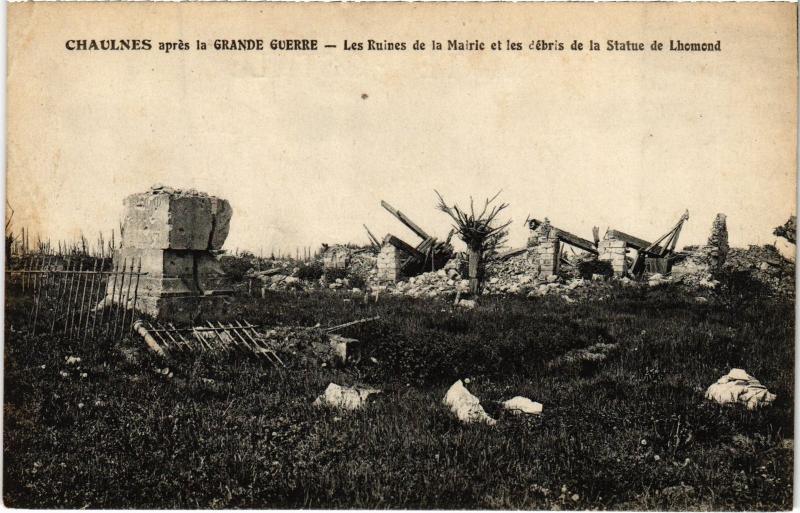 Carte postale ancienne Chaulnes les ruines de la Mairie à Chaulnes