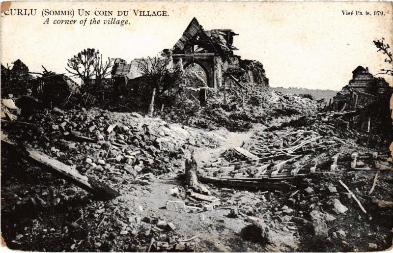 Carte postale ancienne Curlu un coin du village à Curlu
