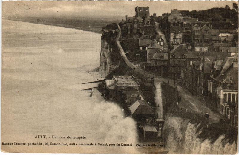 Carte postale ancienne Ault un jour de tempete
