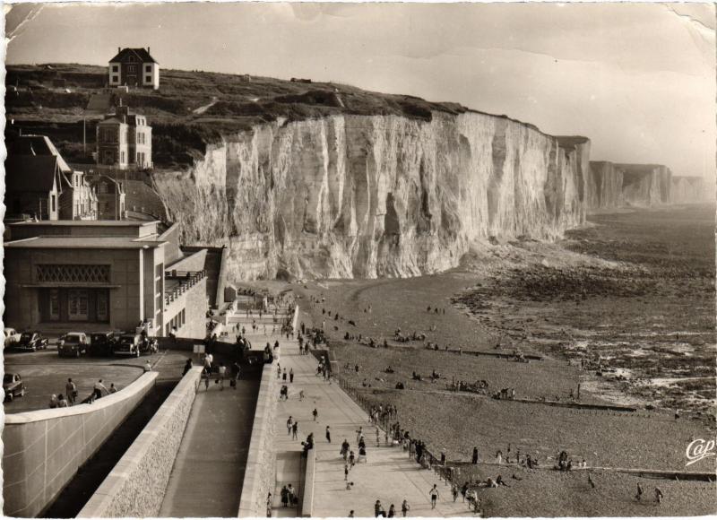 Carte postale ancienne Ault le casino