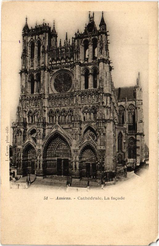 Carte postale ancienne Amiens la cathedrale à Amiens
