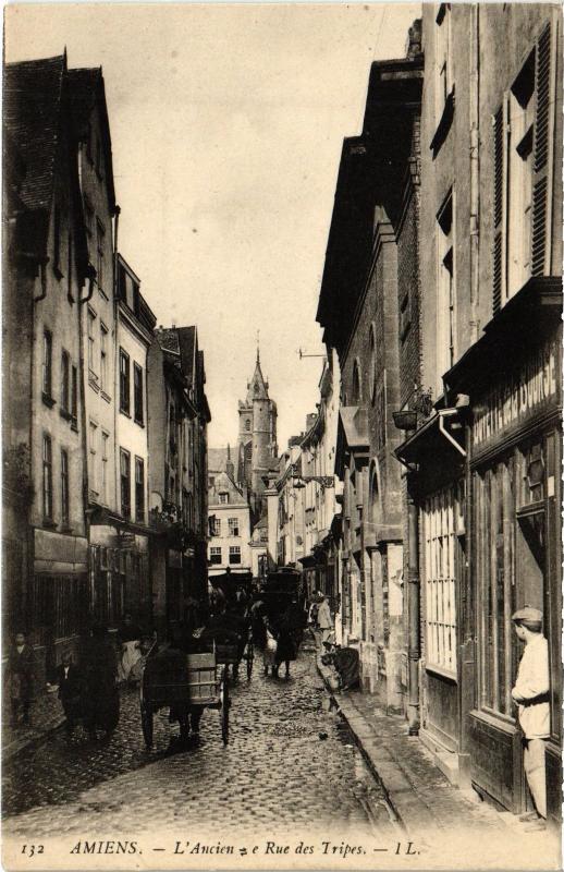 Carte postale ancienne Amiens Rue des Tripes à Amiens