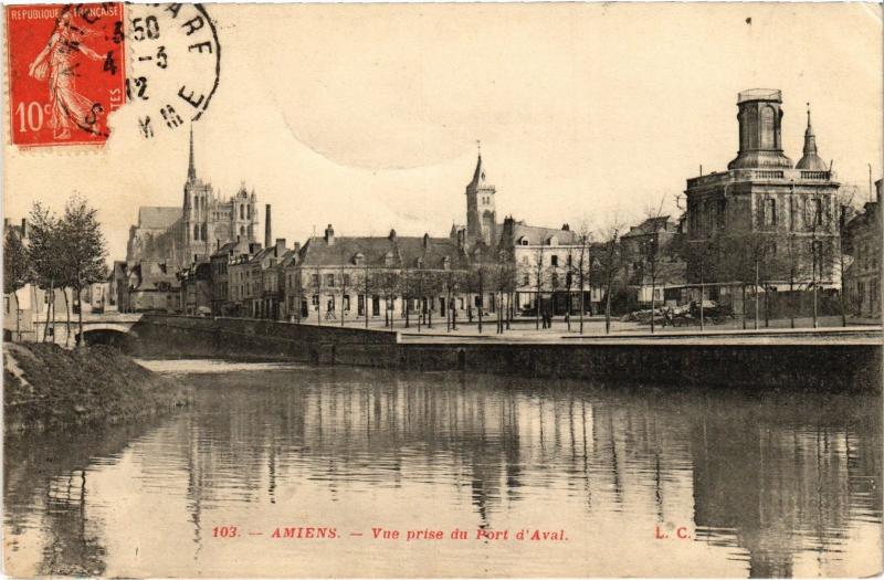 Carte postale ancienne Amiens vue prise du Port d'Aval à Amiens