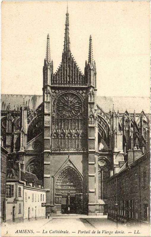 Carte postale ancienne Amiens la cathedrale à Amiens