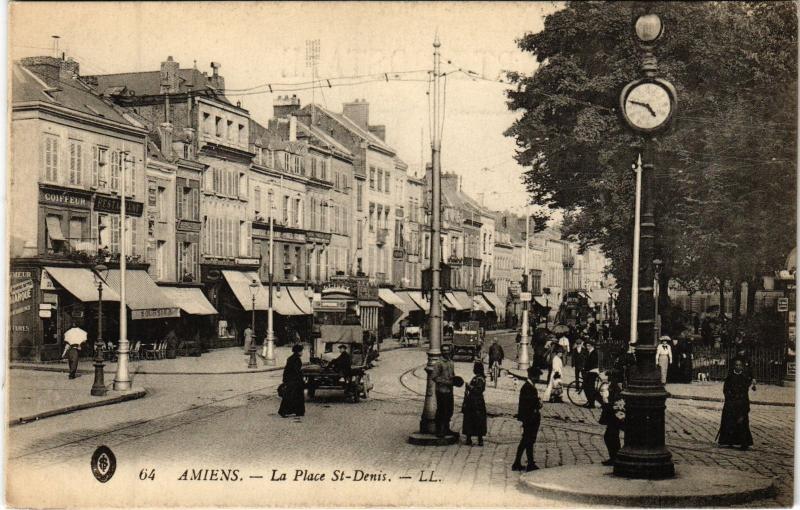 Carte postale ancienne Amiens Place Saint-Denis à Amiens