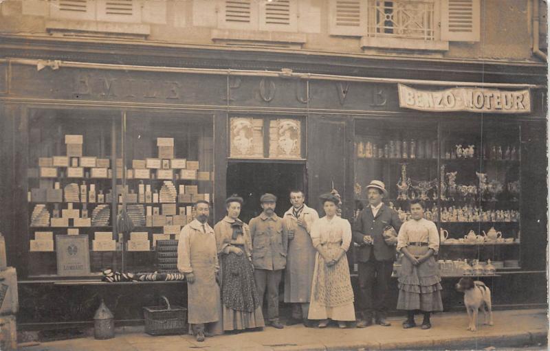 Carte postale ancienne Pouilly Sur Loire - Carte Photo - Emile Pouvesle - 37RUE Waldeck Rousseau à Pouilly-sur-Loire
