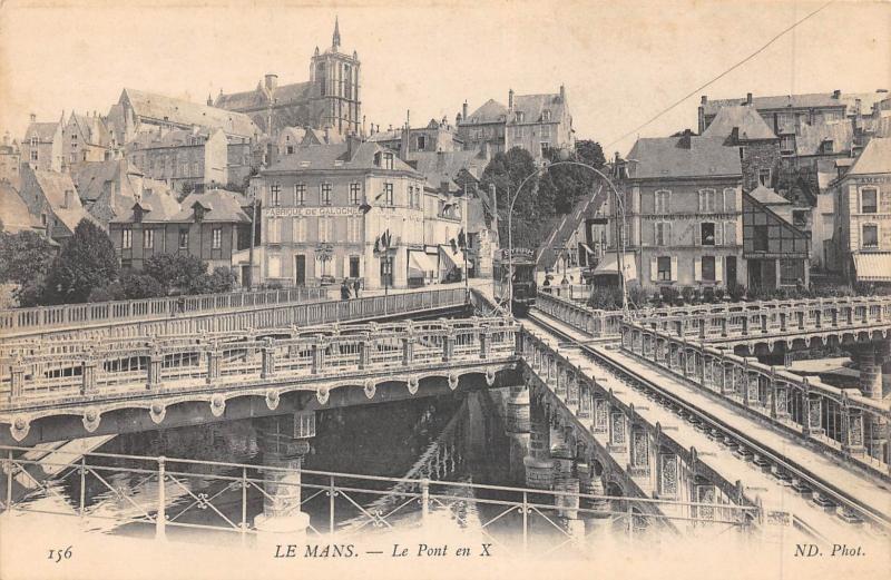 Carte postale ancienne Le Mans - Le Pont En X au Mans