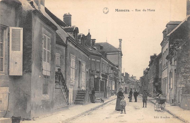 Carte postale ancienne Mamers - Rue Du Mans à Mamers