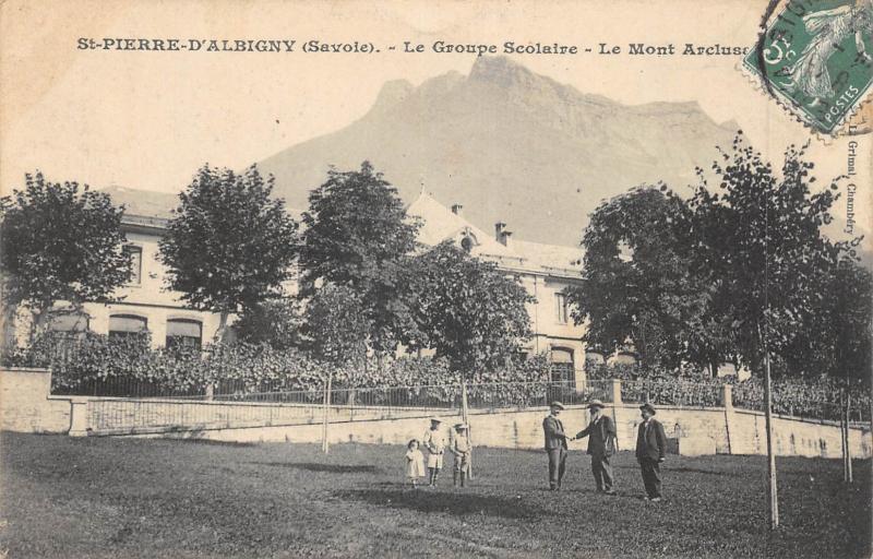 Carte postale ancienne Saint Pierre D'Albigny - Le Groupe Scolaire à Saint-Pierre-d'Albigny